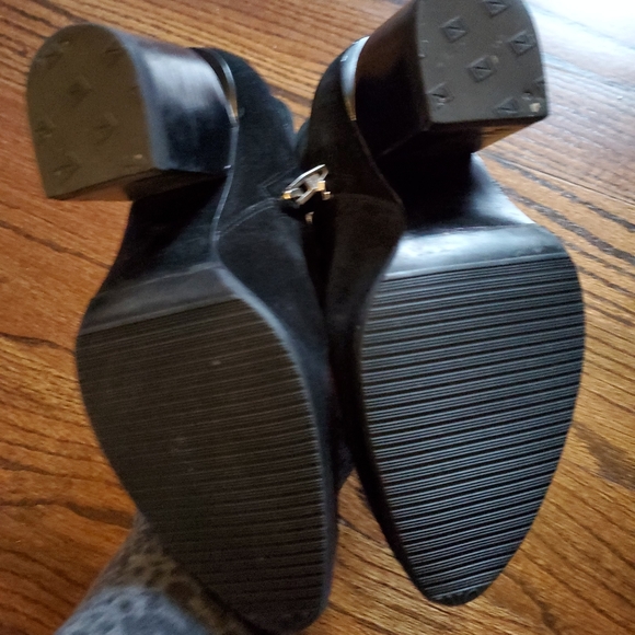 Alexander Wang Gabi cut out black suede bootie boots size 36 - Picture 3 of 8